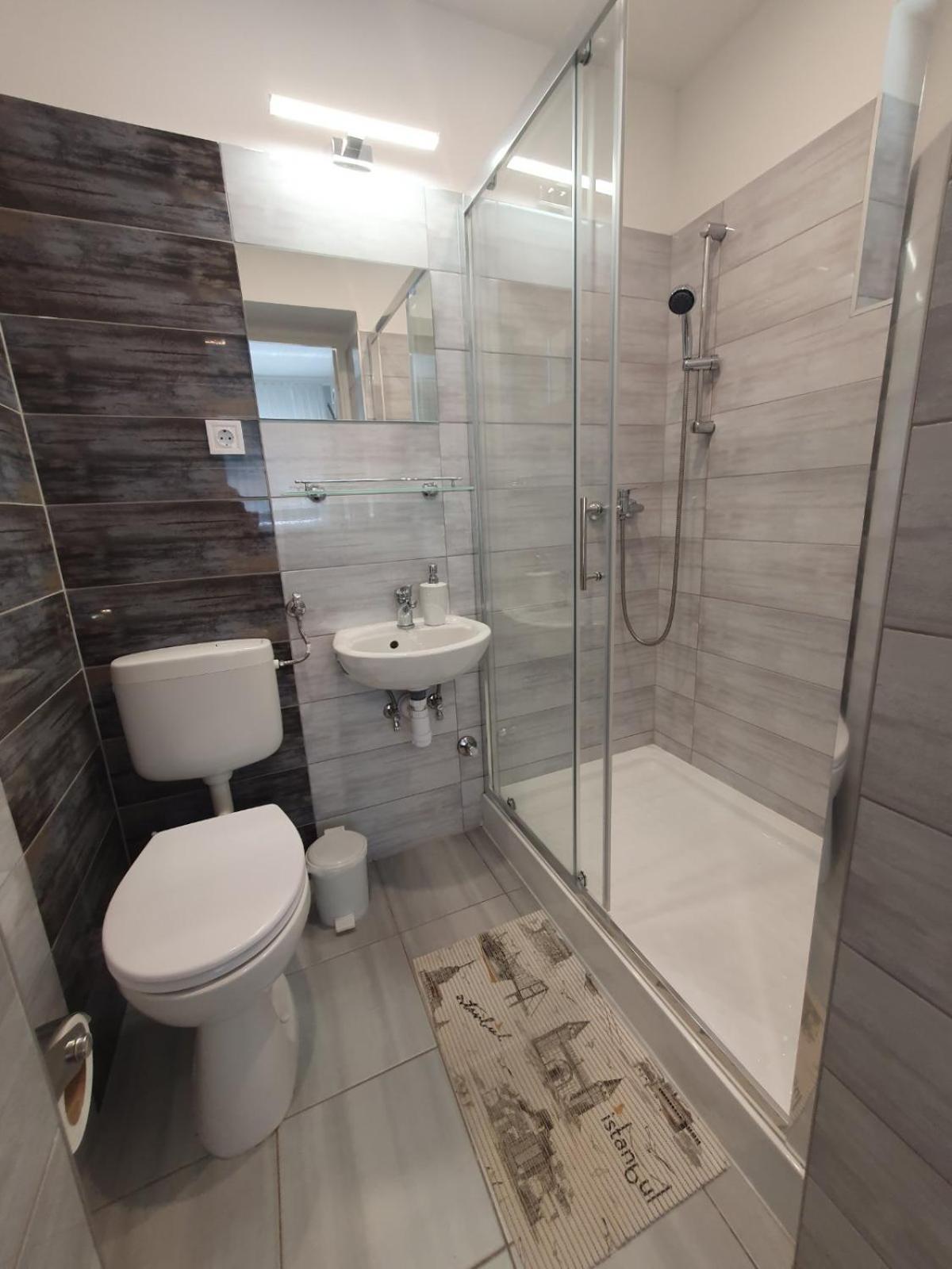 Lara Apartments Siófok Zewnętrze zdjęcie