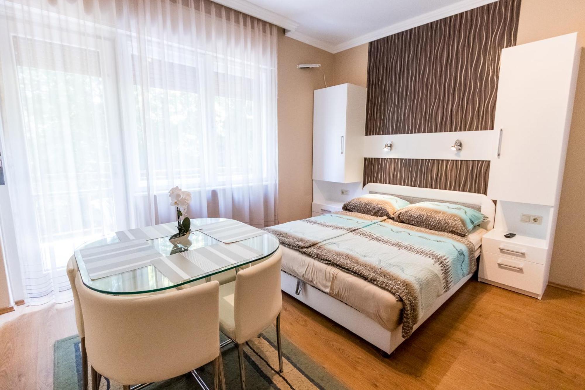 Lara Apartments Siófok Zewnętrze zdjęcie